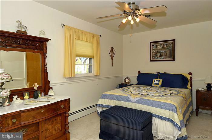 1205 Ednor Road Silver Spring, MD 20905 - Photo 3 of 30 Master Suite