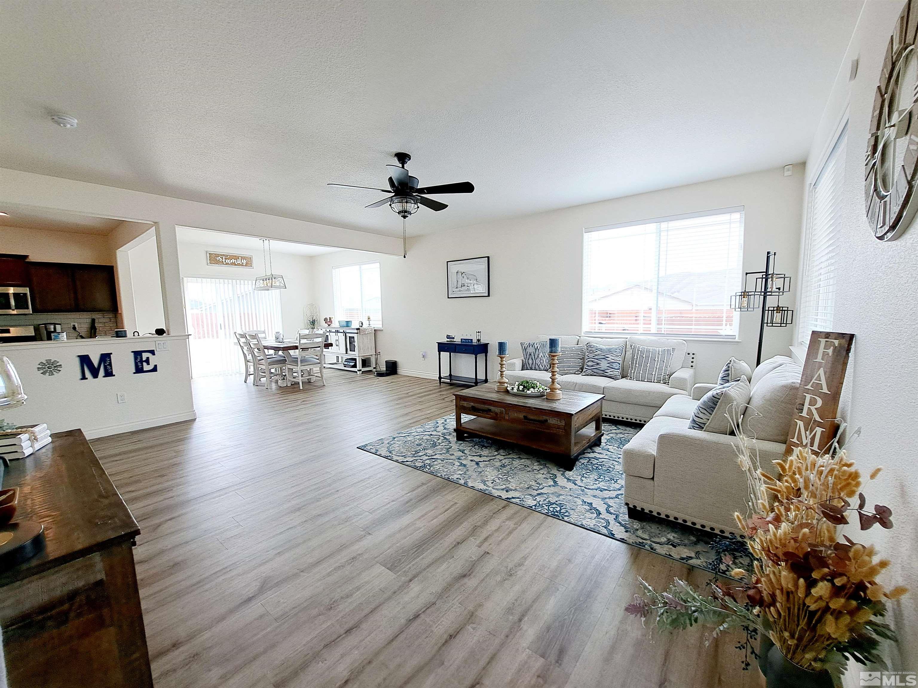 18556 Relay Ridge Court Reno, NV 89508 - Photo 4 of 26 Photo 4