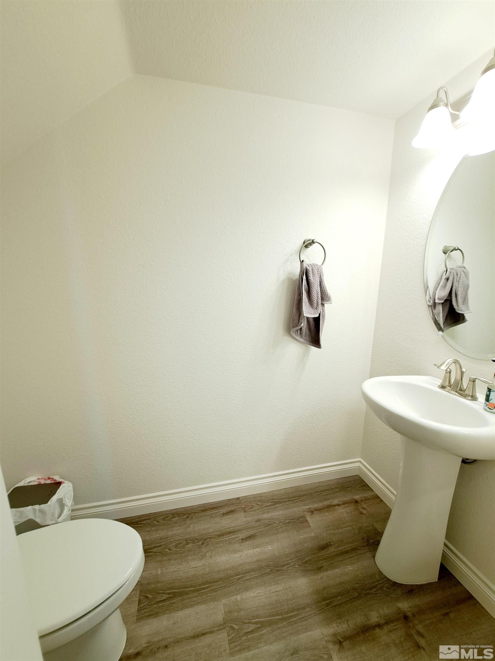 18556 Relay Ridge Court Reno, NV 89508 - Photo 7 of 26 Photo 7
