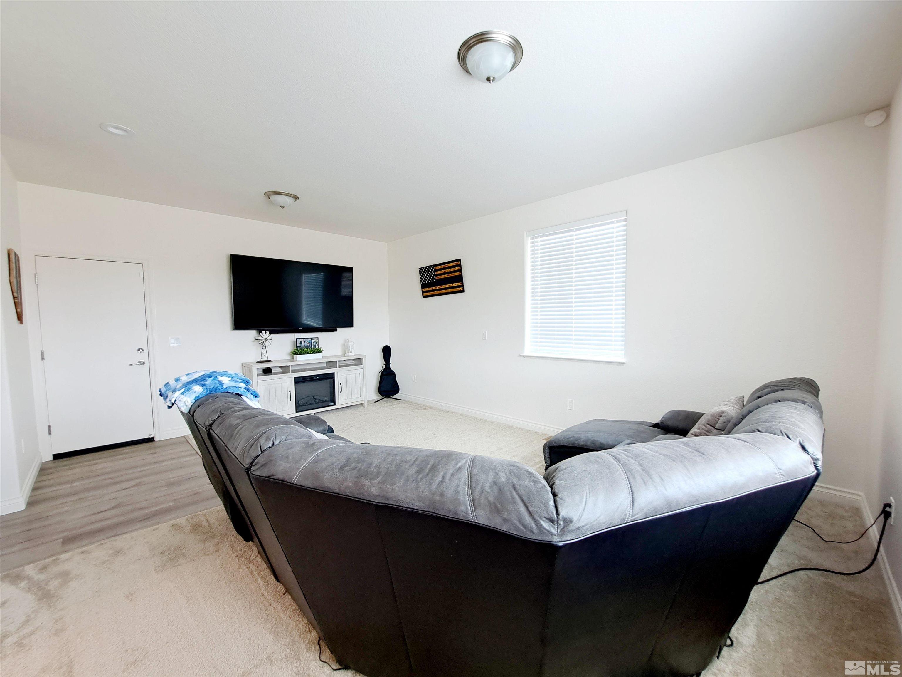 18556 Relay Ridge Court Reno, NV 89508 - Photo 9 of 26 Photo 9