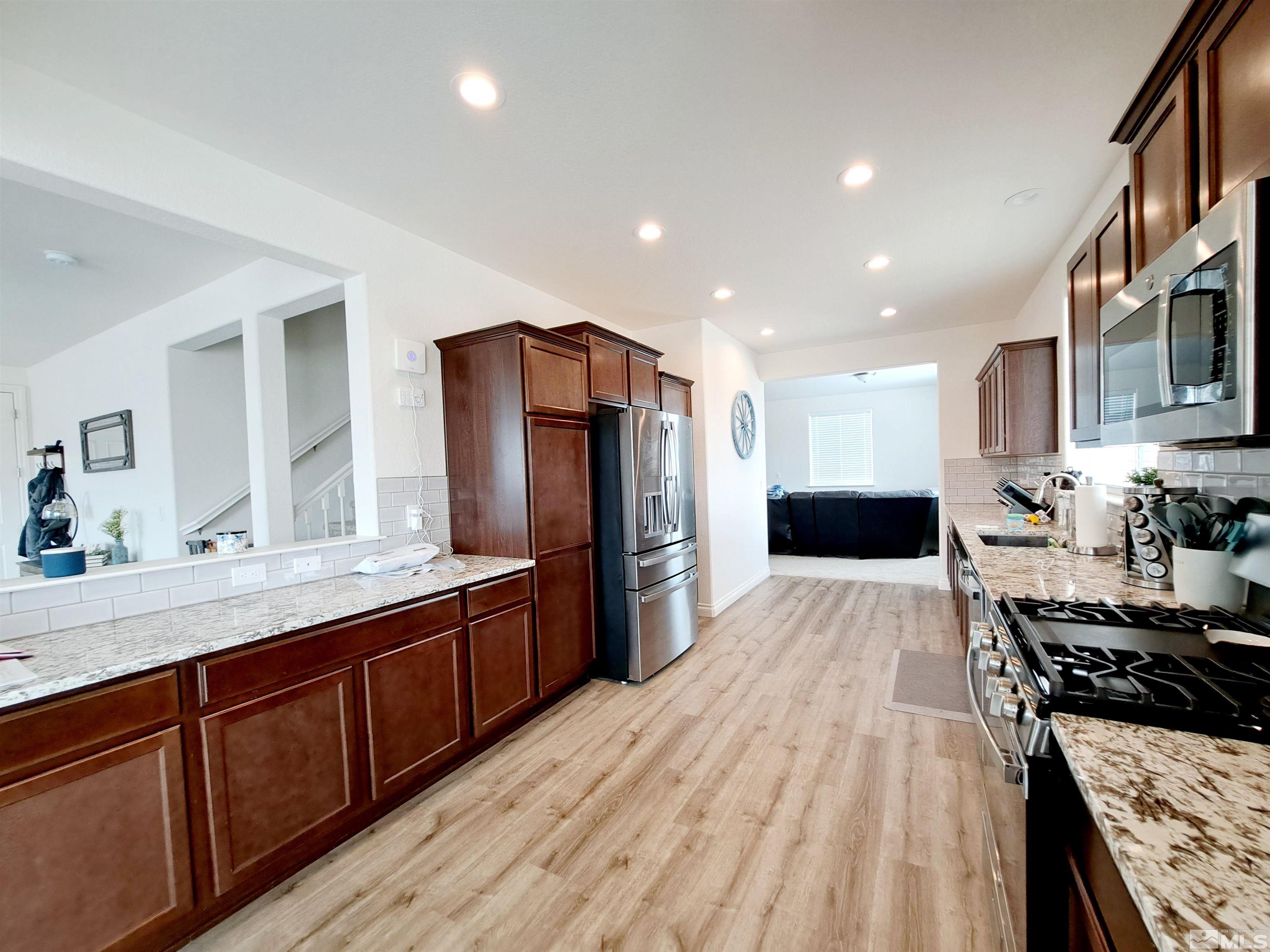 18556 Relay Ridge Court Reno, NV 89508 - Photo 10 of 26 Photo 10