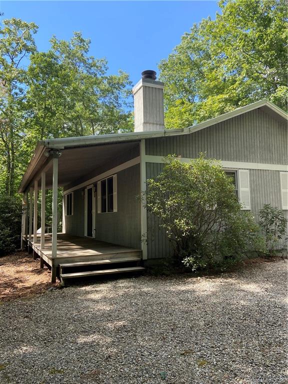 265 Pine Tree Road Spruce Pine, NC 28777 - Photo 2 of 19 Gallery Image 2
