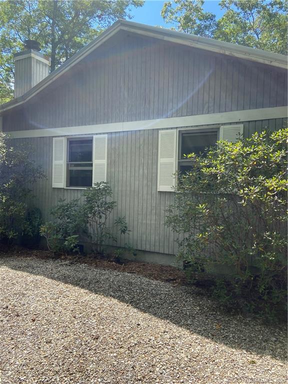 265 Pine Tree Road Spruce Pine, NC 28777 - Photo 4 of 19 Gallery Image 4