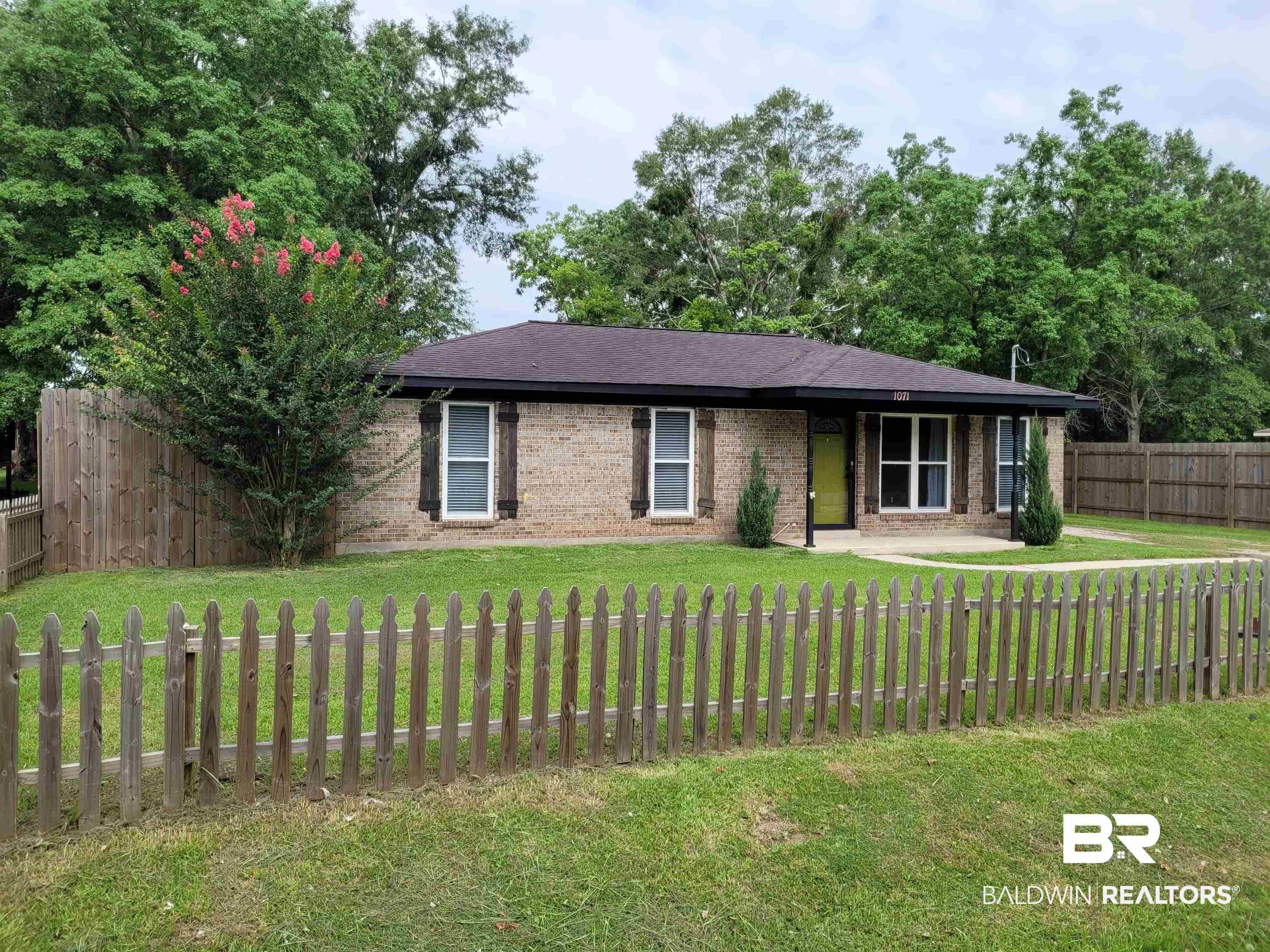1071 North Magnolia Street Loxley, AL 36551 - Photo 3 of 19