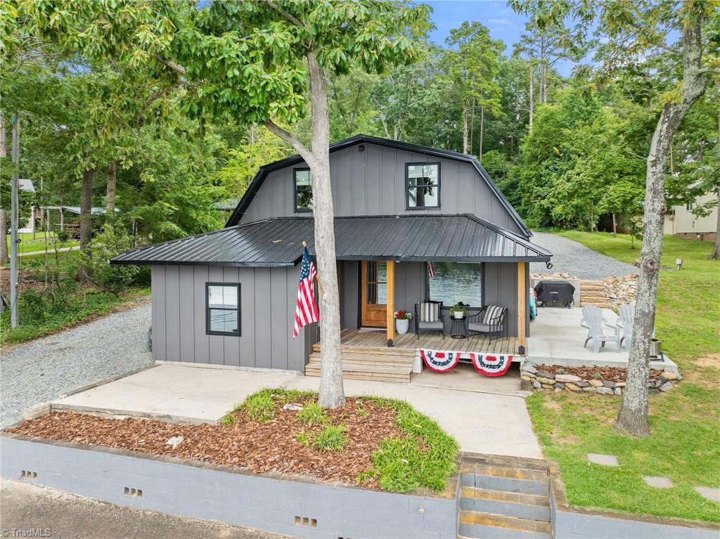 318 Riverview Road Lexington, NC 27292 - Photo 3 of 45 Gallery Image 3