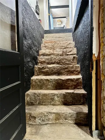 $445,000 | 3986 Hwy East, New Haven, MO 63068