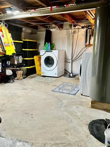 $412,900 | 3986 Hwy East, New Haven, MO 63068