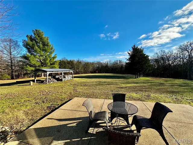 $412,900 | 3986 Hwy East, New Haven, MO 63068