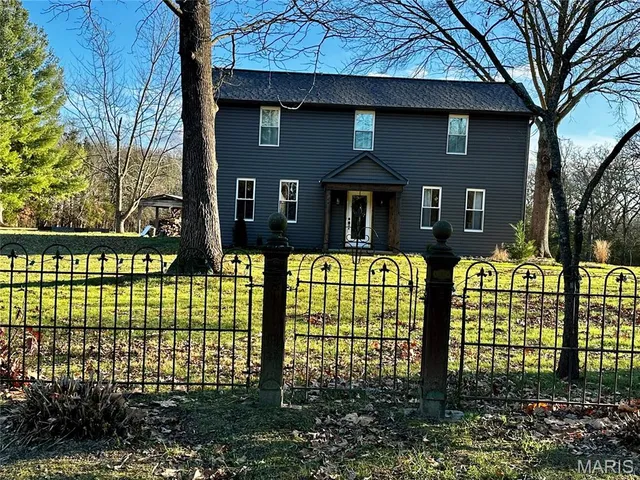 $445,000 | 3986 Hwy East, New Haven, MO 63068