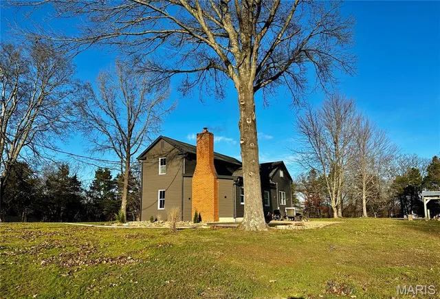 $412,900 | 3986 Hwy East, New Haven, MO 63068