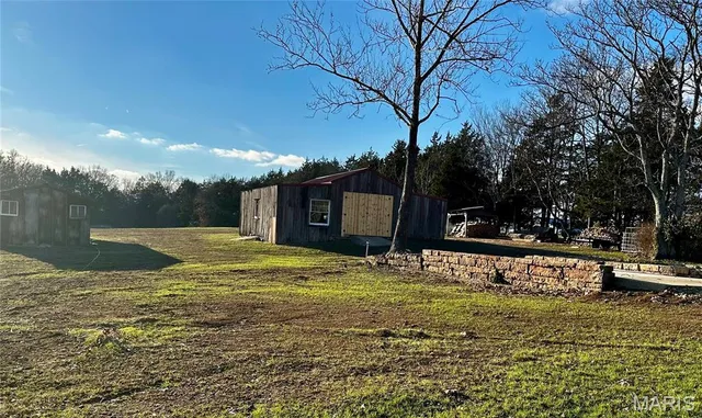 $412,900 | 3986 Hwy East, New Haven, MO 63068