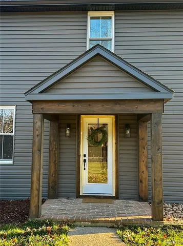 $412,900 | 3986 Hwy East, New Haven, MO 63068