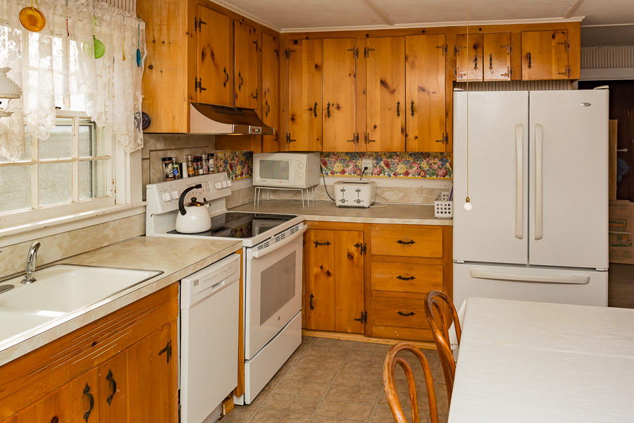 379 Old Wharf Road Dennis Port, MA 02639 - Photo 6 of 31 379OldWharf (24 of 30)