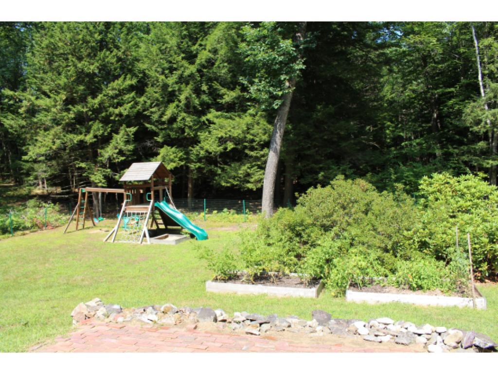 123 Rollins Road Hopkinton, NH 03229 - Photo 14 of 19