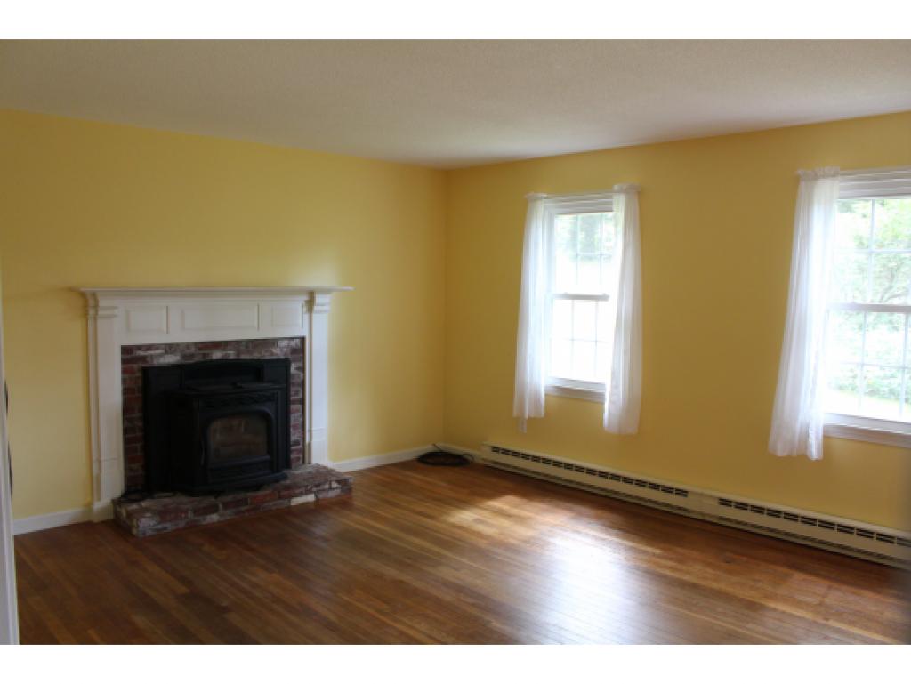 123 Rollins Road Hopkinton, NH 03229 - Photo 4 of 19