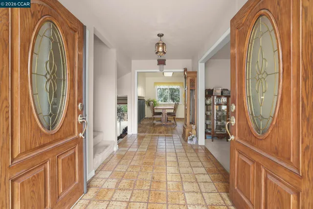 $1,199,000 | 61 Banbridge Place, Pleasant Hill, CA 94523