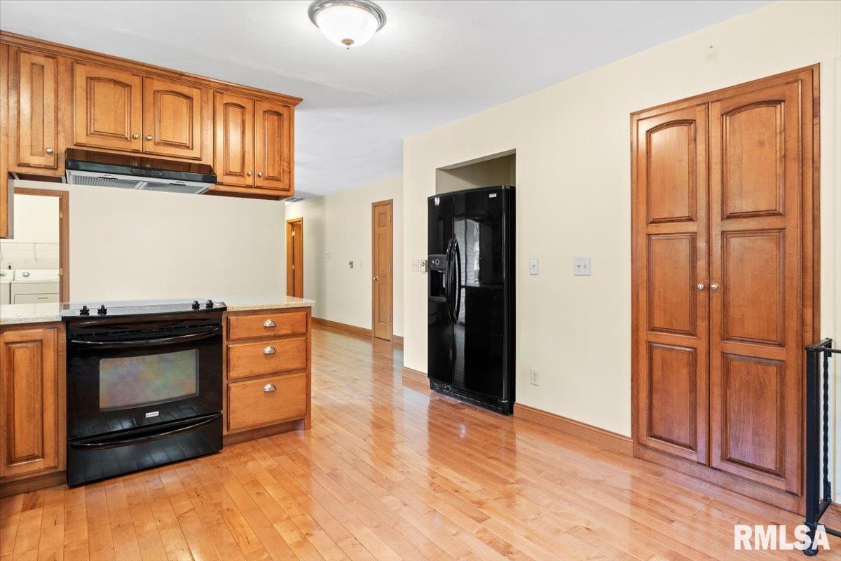 8 Carole Road Springfield, IL 62711 - Photo 7 of 45