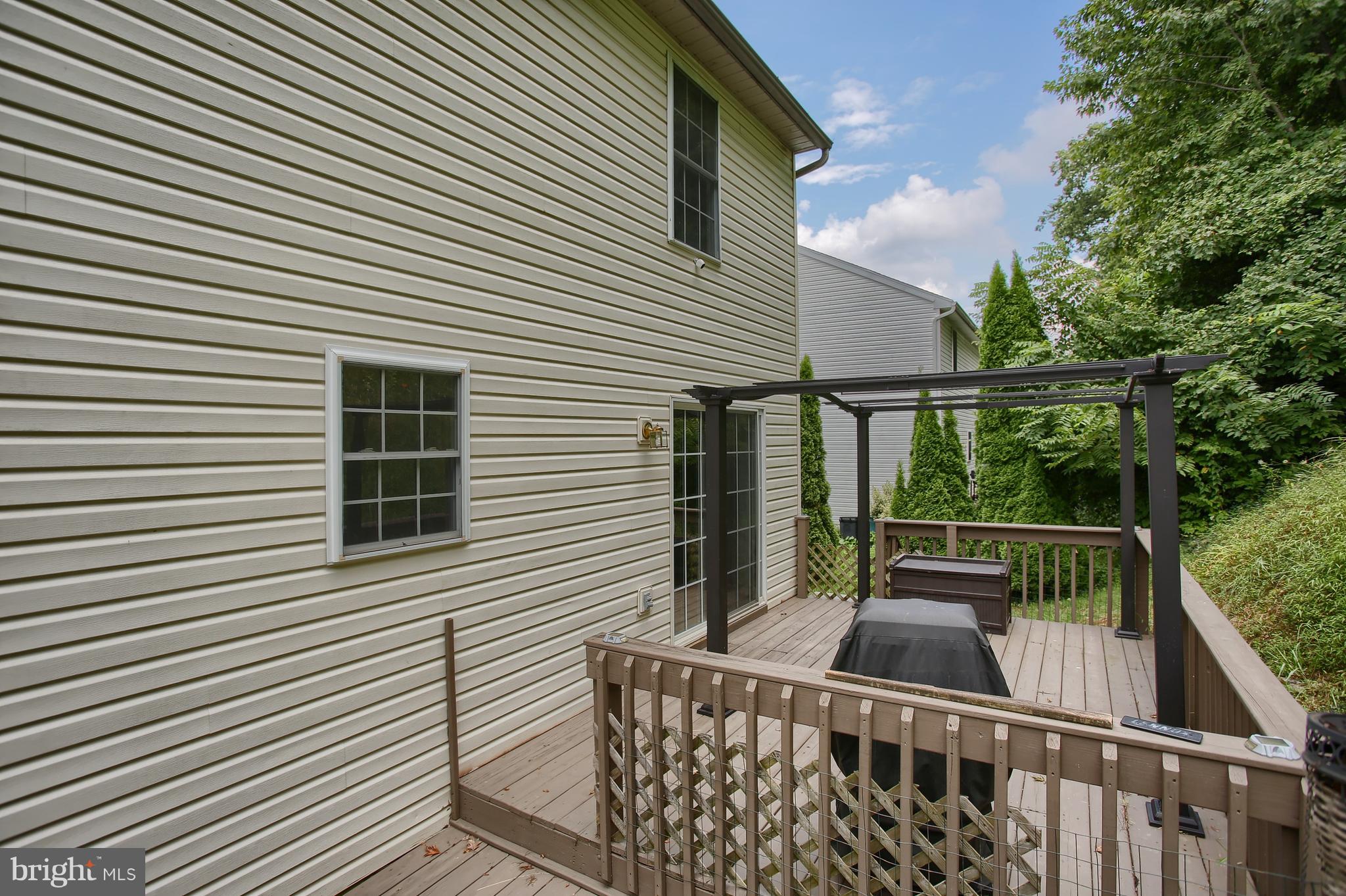 228 Bainbridge Circle Sinking Spring, PA 19608 - Photo 25 of 27 Back Exterior Deck