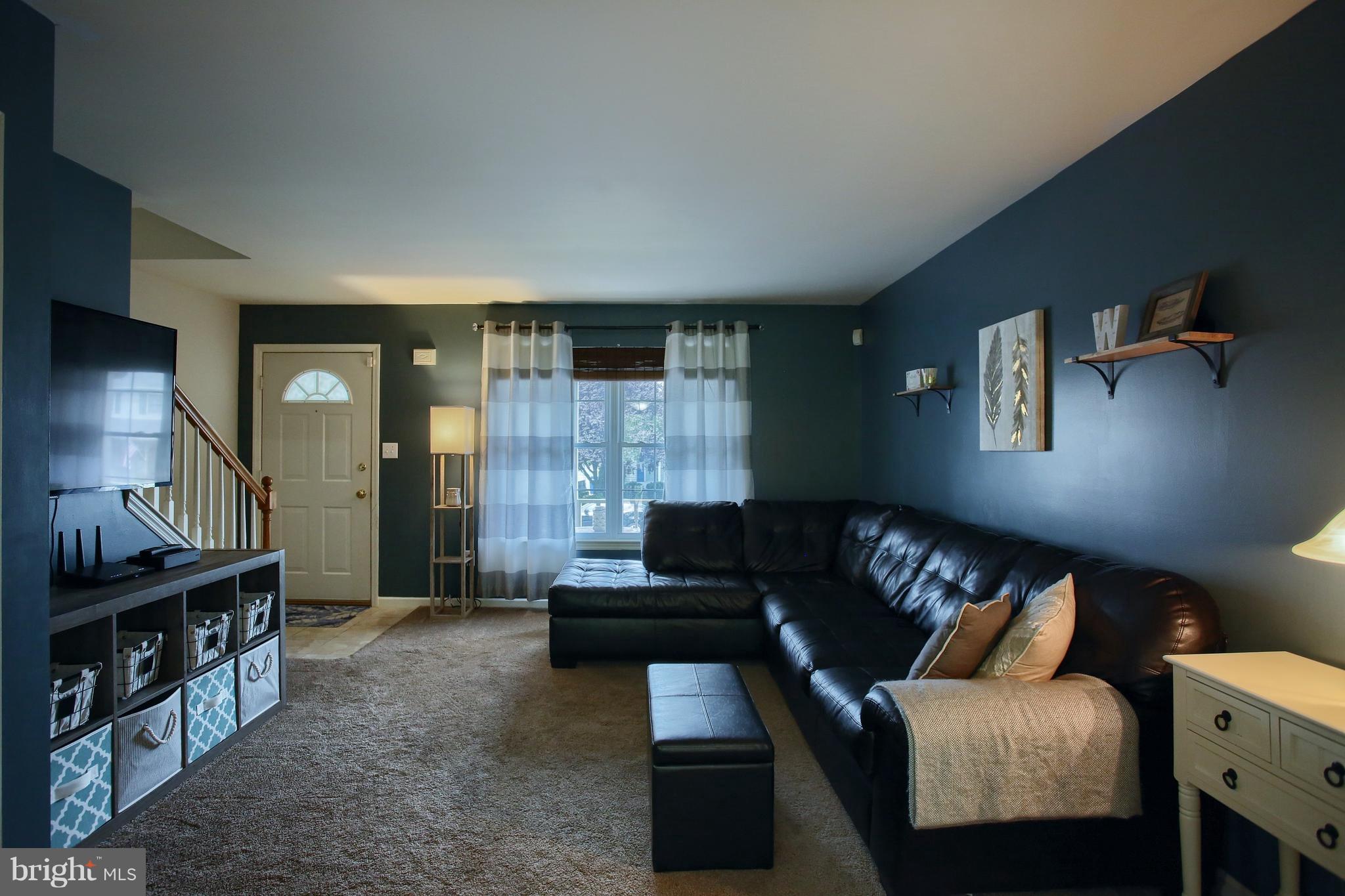 228 Bainbridge Circle Sinking Spring, PA 19608 - Photo 4 of 27 Living Room