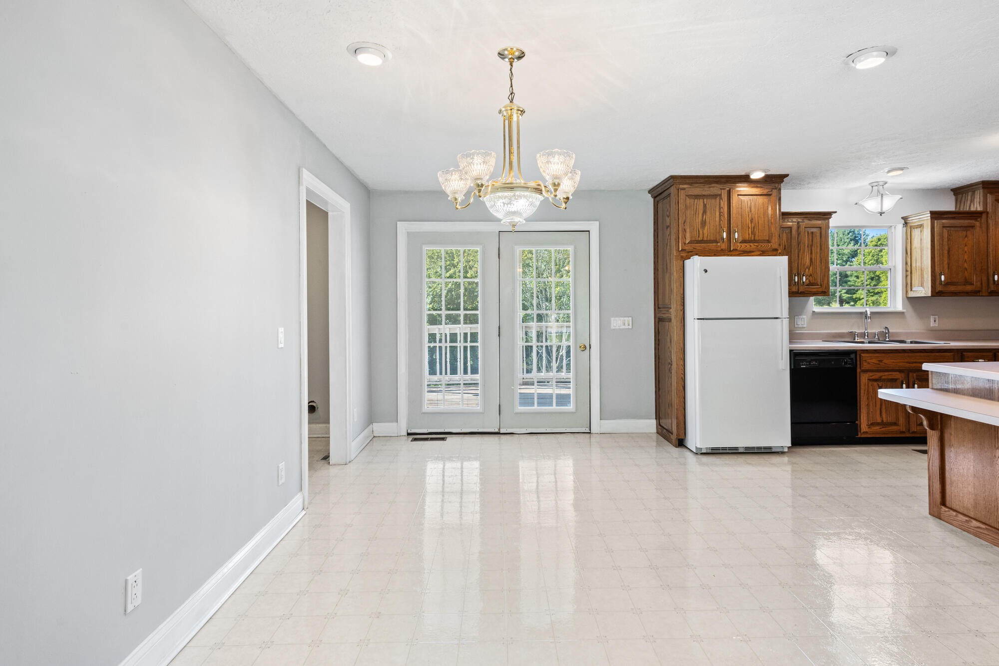 593 Lees Chapel Road Sweetwater, TN 37874 - Photo 13 of 49 Gallery Image 13