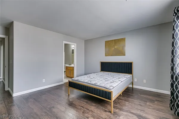 $2,499 | 10010 Fragile Fields Street, Las Vegas, NV 89183