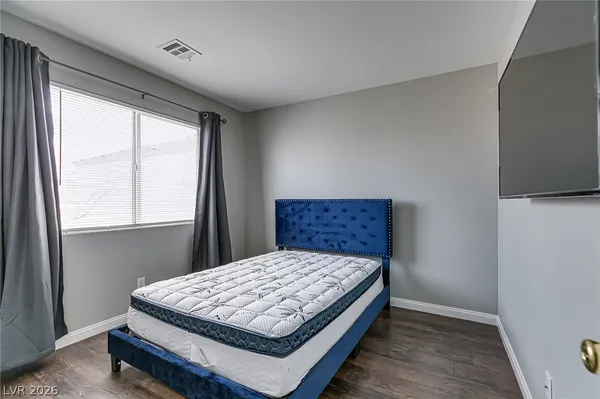 $2,499 | 10010 Fragile Fields Street, Las Vegas, NV 89183