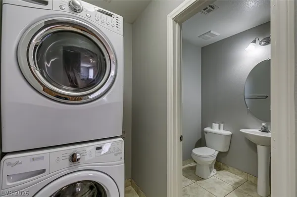 $2,499 | 10010 Fragile Fields Street, Las Vegas, NV 89183