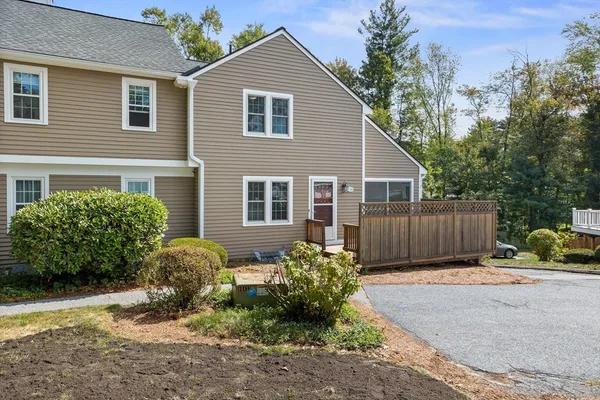 $565,000 | 134 Russet Lane, Unit 134, Boxborough, MA 01719