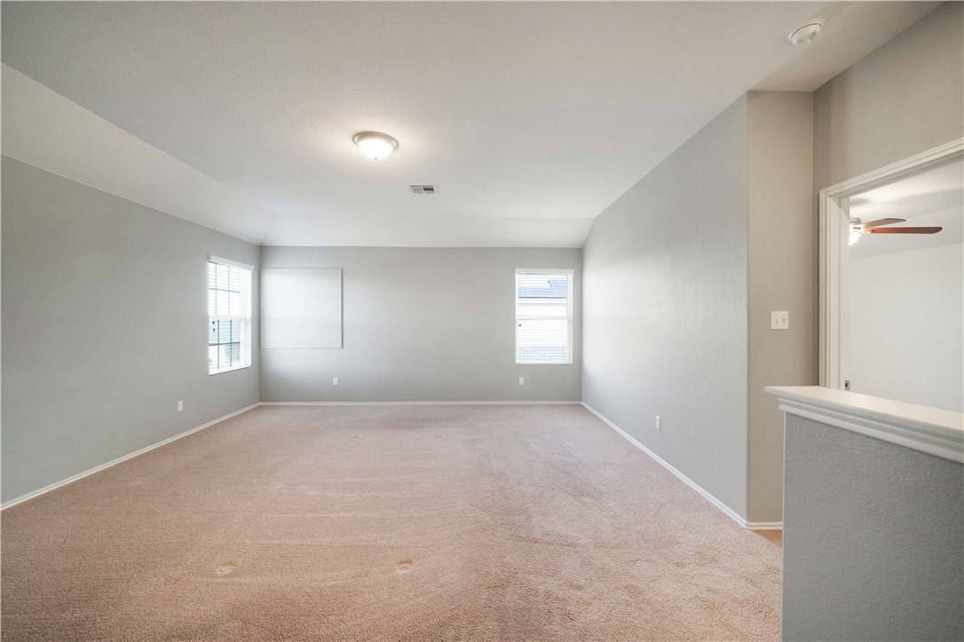 820 Kates Way Hutto, TX 78634 - Photo 22 of 33