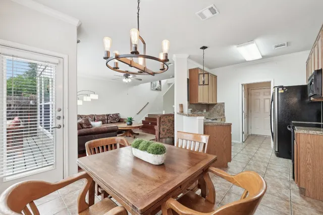 $299,000 | 2632 Century Park Boulevard, Unit 38, Austin, TX 78727