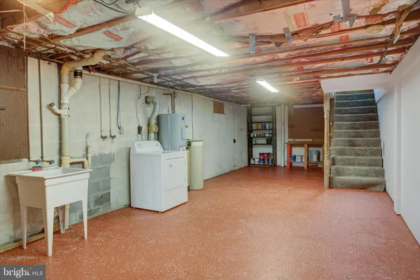 a view of entryway