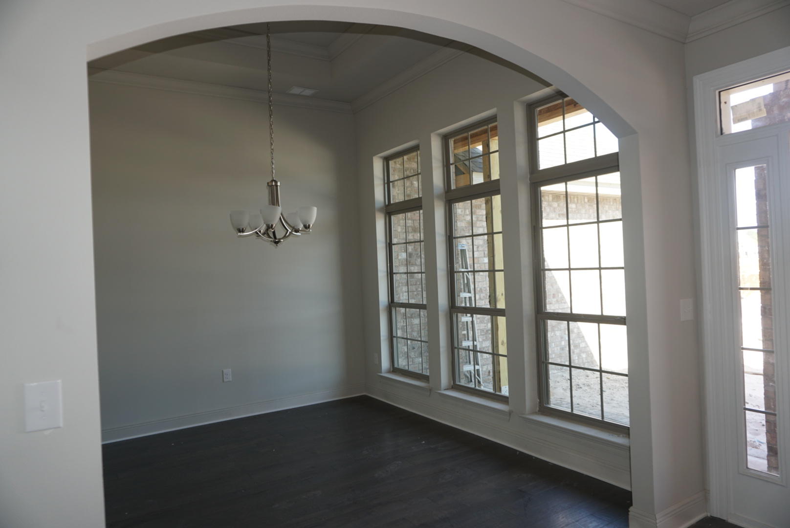 73 Wayne Trail Santa Rosa Beach, FL 32459 - Photo 3 of 13 an empty room with a window