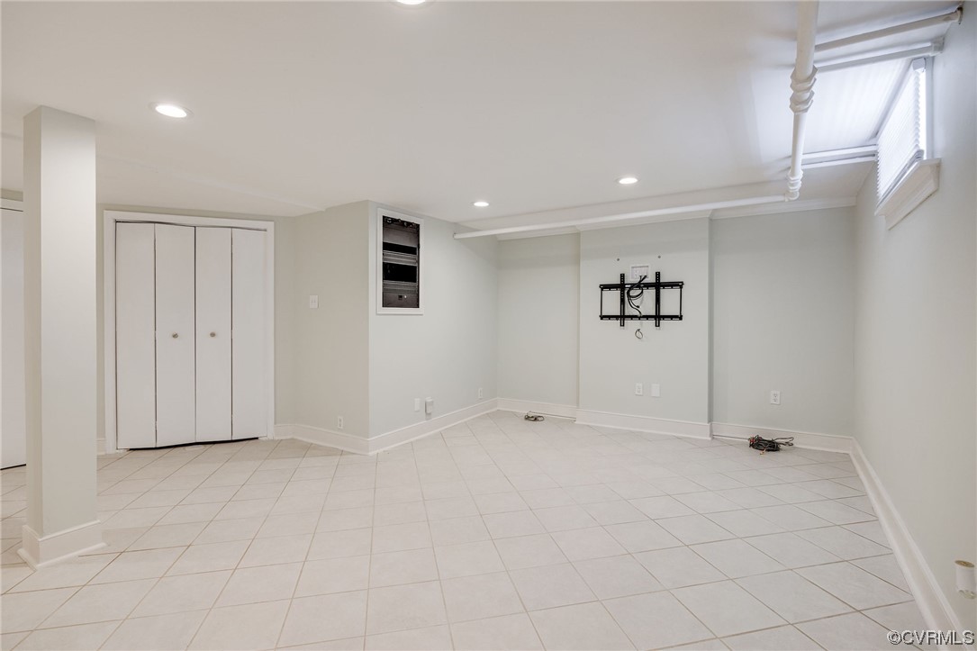 3917 Brook Road Richmond, VA 23227 - Photo 32 of 41 a view of an empty room