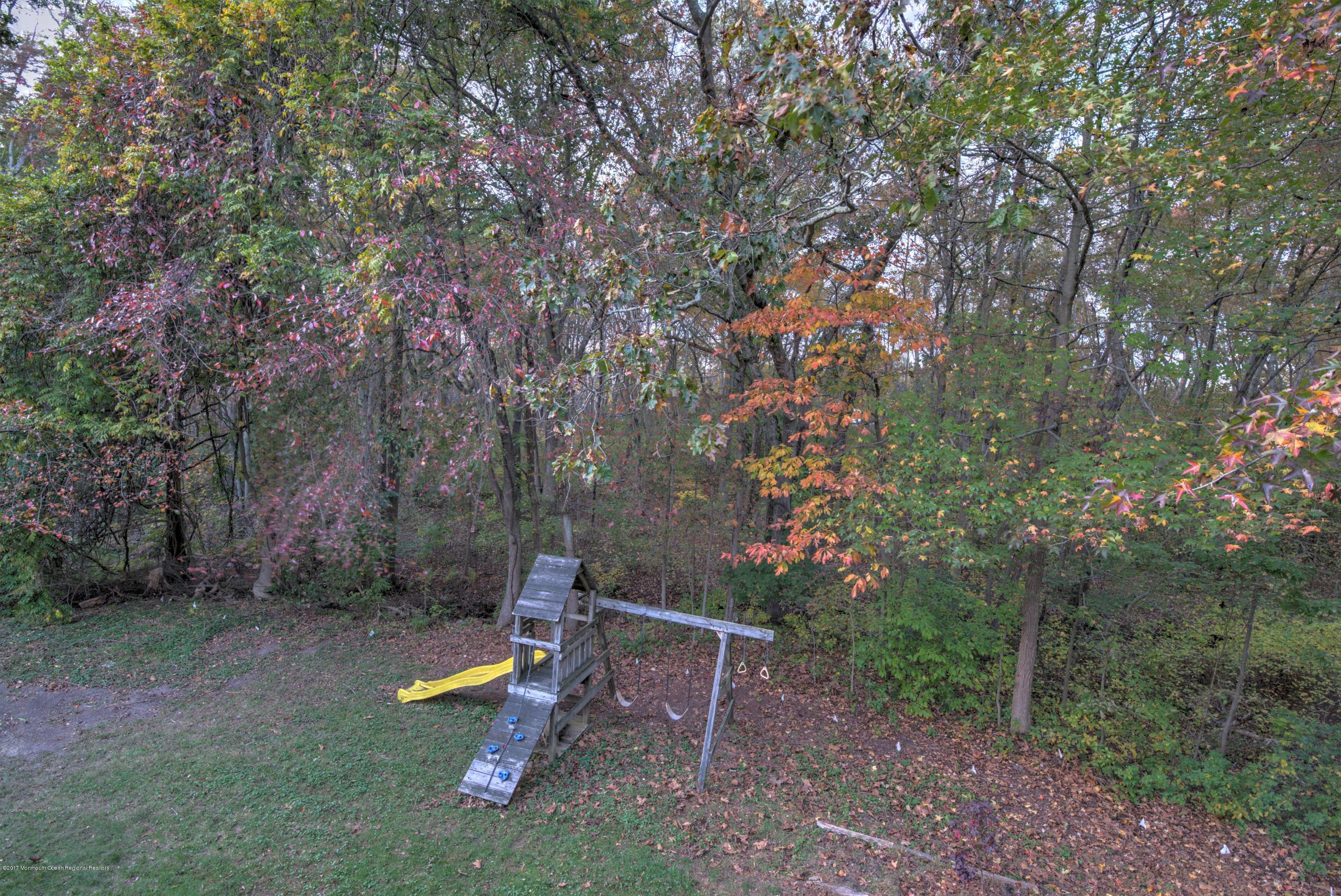 15 Reiner Road Cream Ridge, NJ 08514 - Photo 23 of 27 a view of a park with large trees
