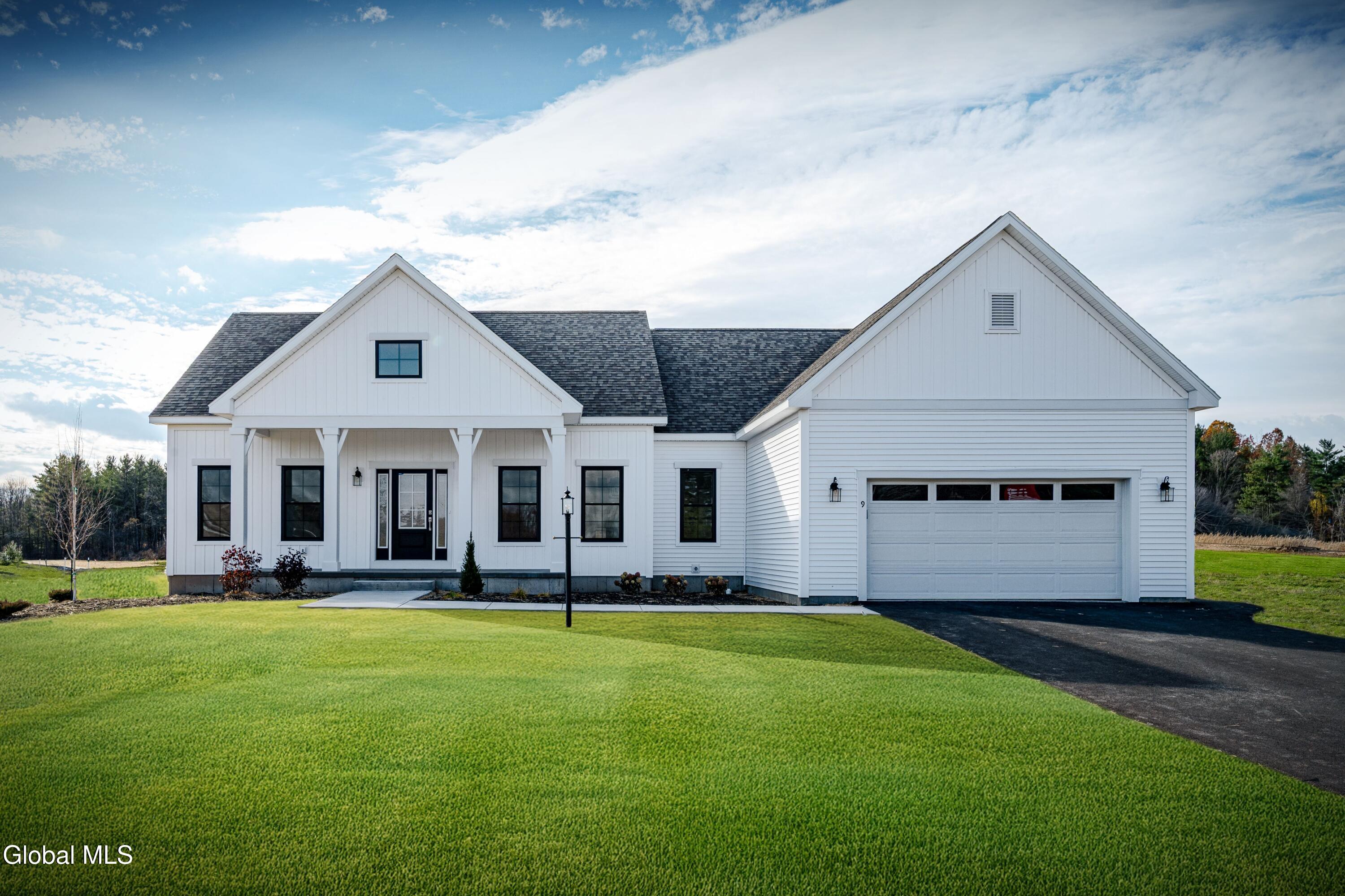 32 Heritage Way Bethlehem, NY 12158 - Photo 15 of 36 aberdeen exterior