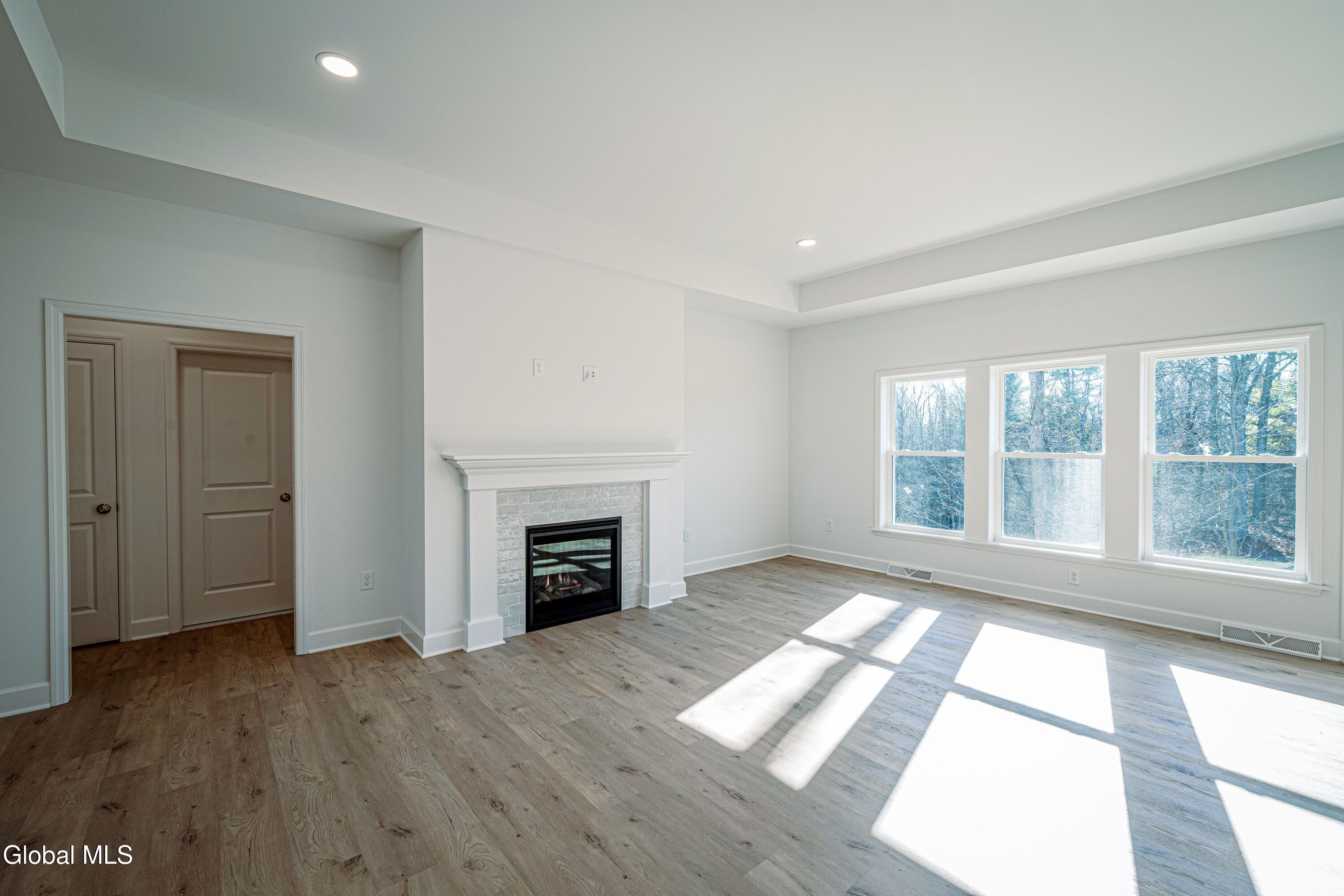 32 Heritage Way Bethlehem, NY 12158 - Photo 33 of 36 ABERDEEN FR1