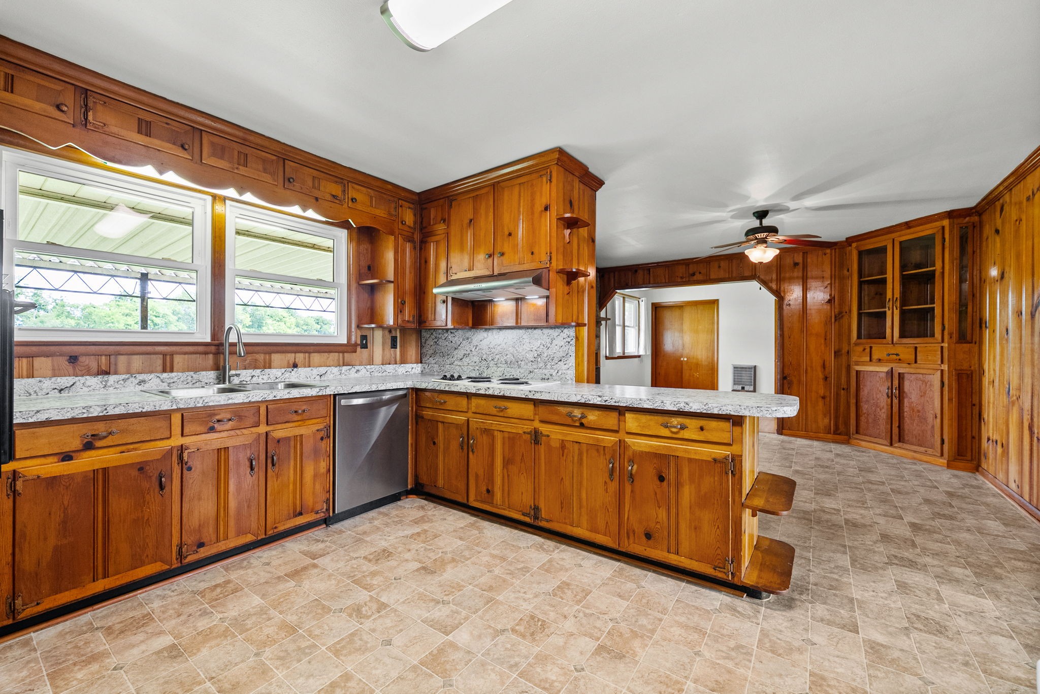 3561 Pickering Road Adams, TN 37010 - Photo 14 of 34