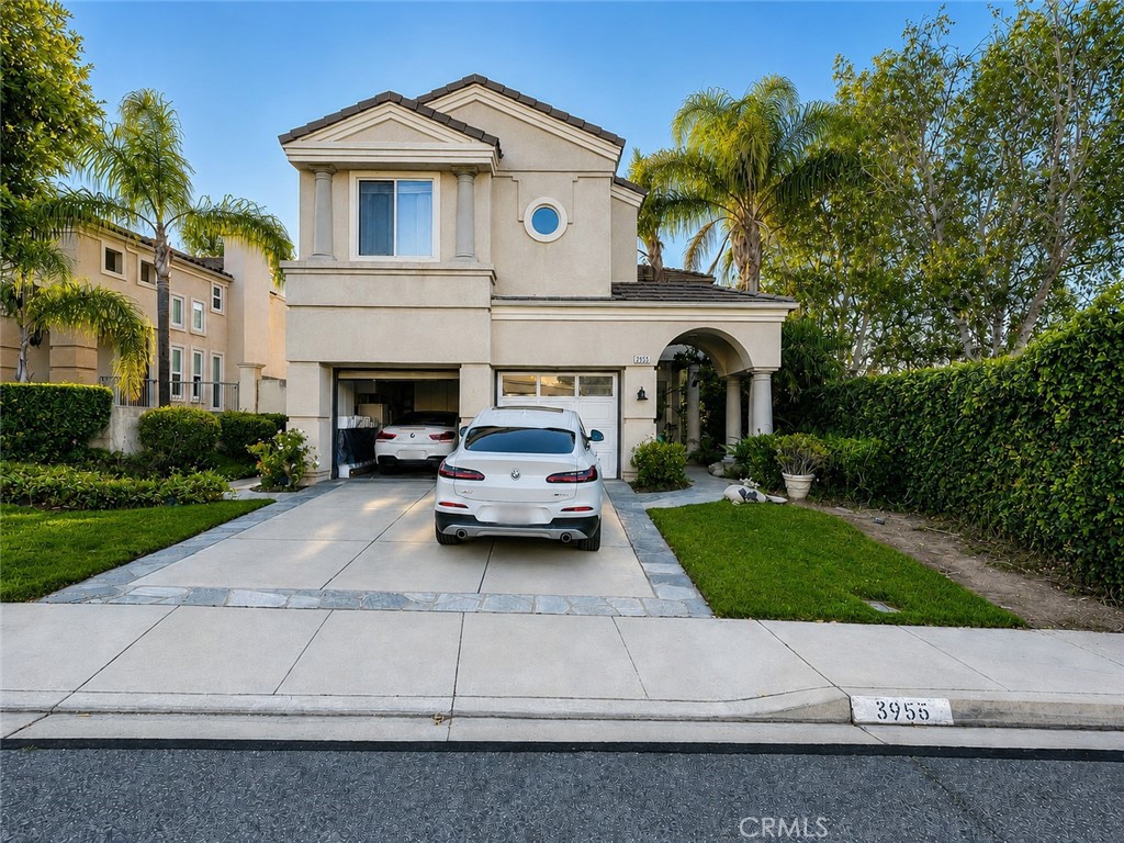 3955 Sunsetridge Road Moorpark, CA 93021 - Photo 2 of 22
