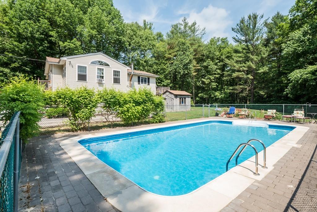 145 Brooks Village Road Templeton, MA 01468 - Photo 6 of 42