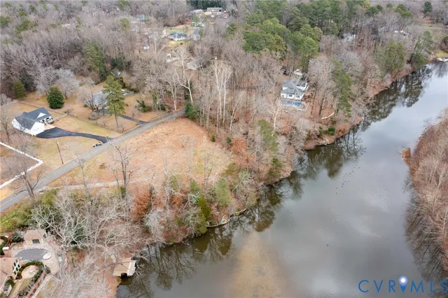 a view of a yard with mountain