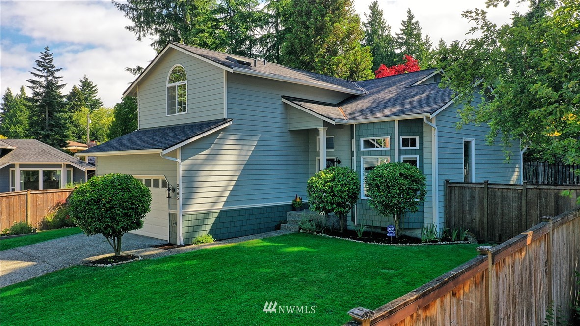 8705 236th Street Southwest Edmonds, WA 98026 - Photo 1 of 26 Gallery Image 1