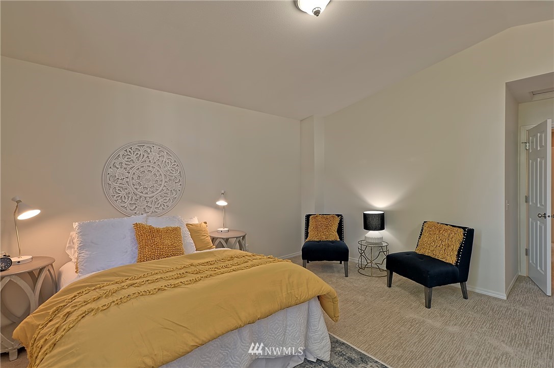 8705 236th Street Southwest Edmonds, WA 98026 - Photo 14 of 26 Gallery Image 14