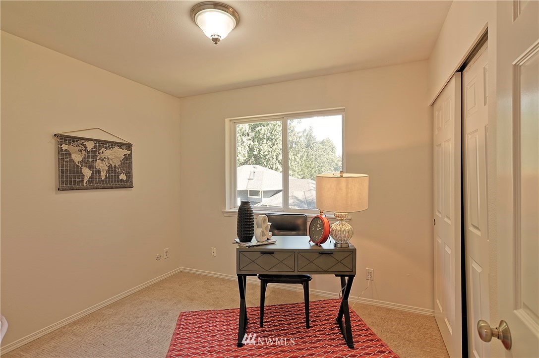 8705 236th Street Southwest Edmonds, WA 98026 - Photo 19 of 26 Gallery Image 19