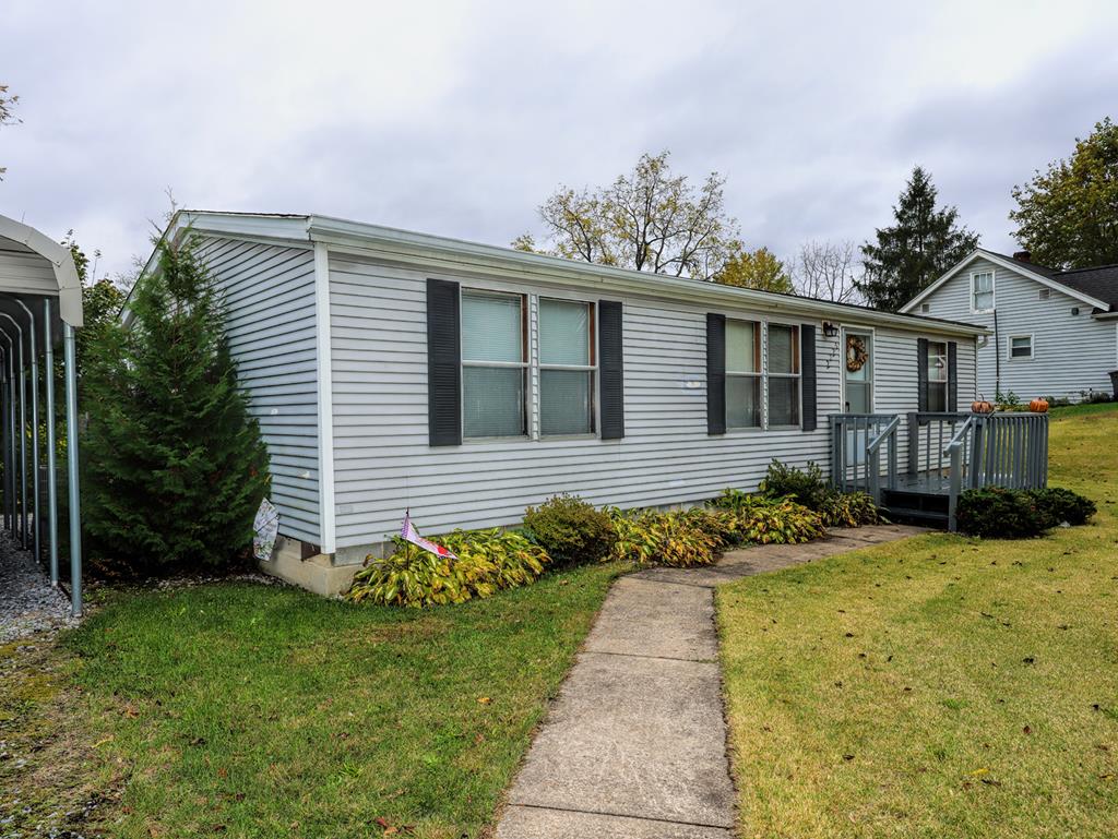 2725 Cold Springs Road Huntingdon, PA 16652 - Photo 1 of 36 Main View