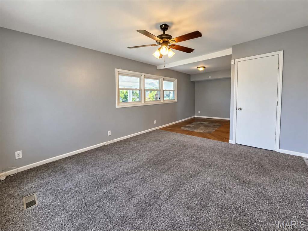 10431 Presley Road St. Louis, MO 63137 - Photo 3 of 13 Gallery Image 3