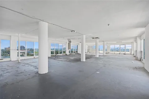 $3,995,000 | 7904 West Drive, Unit PH, North Bay Village, FL 33141