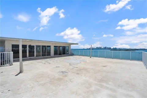 $3,995,000 | 7904 West Drive, Unit PH, North Bay Village, FL 33141