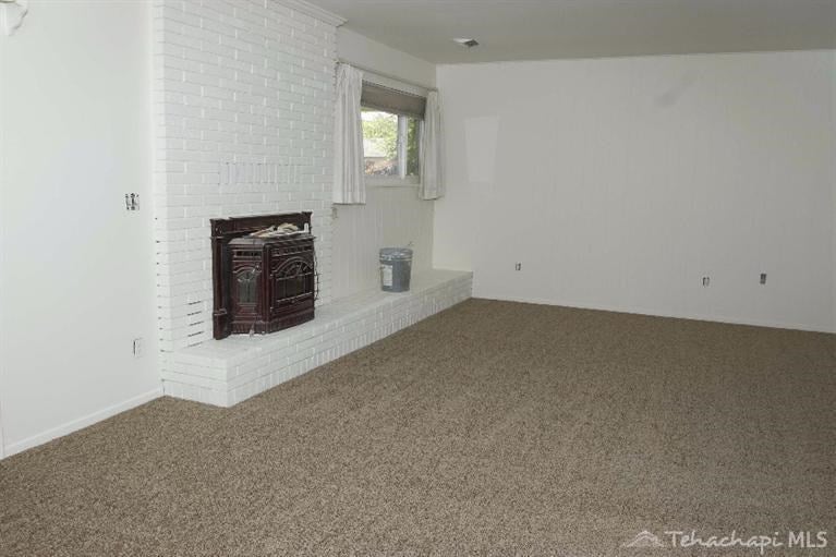 406 Ash Street Tehachapi, CA 93561 - Photo 3 of 21 Gallery Image 3