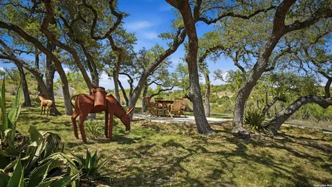 $745,000 | 145 Valley Home Road North, Comfort, TX 78013