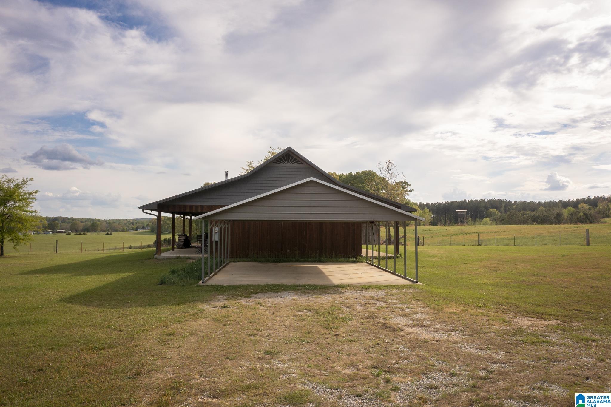 1325 Ledbetter Road Munford, AL 36268 - Photo 35 of 85